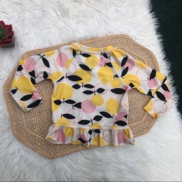 Tea Collection Lemon Rash Guard Top - Picture 4 of 8